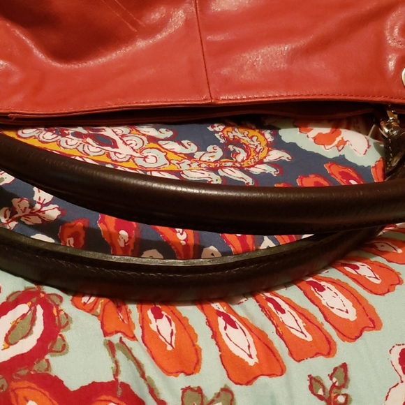 Tano Handbag - Picture 5 of 8